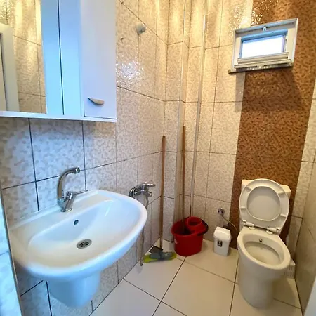 Otel Emir *