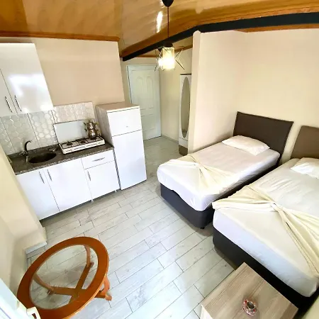 Otel Emir Marmara Adası
